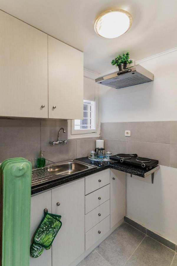 Green Boho Apartment เอเธนส์ ภายนอก รูปภาพ